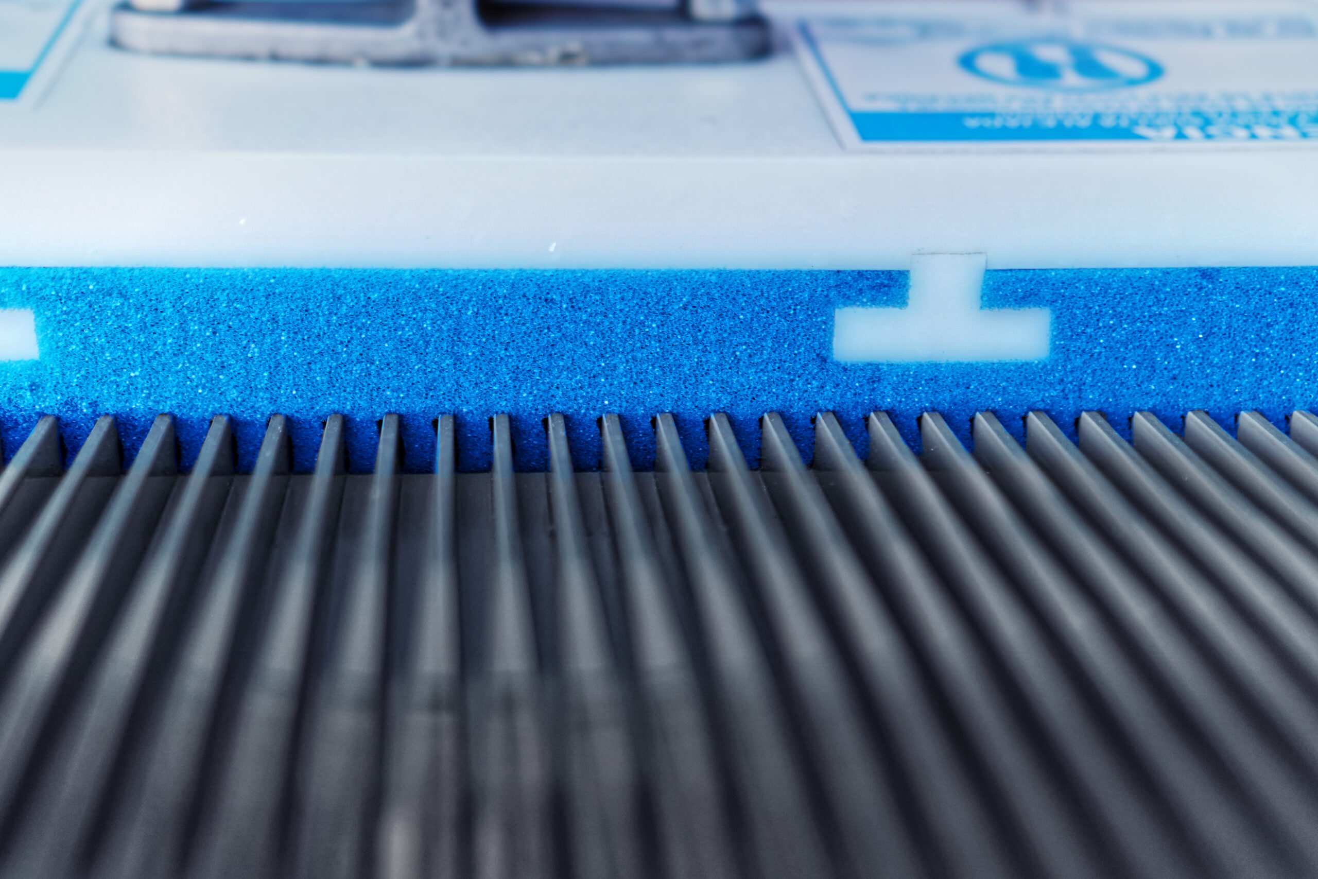 REN Clean escalator tread cleaning pad – reusable escalator cleaning tool