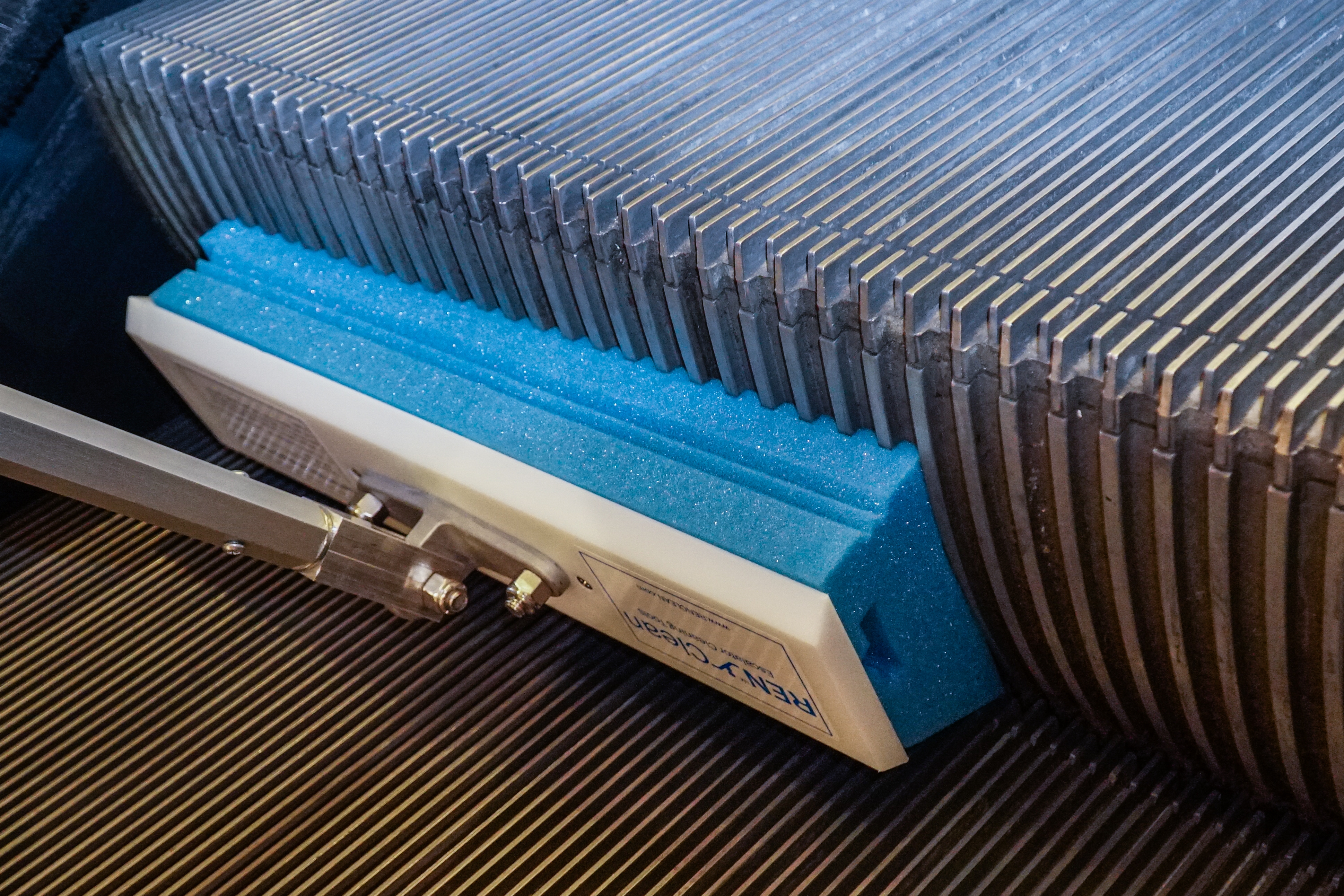 REN Riser Cleaning Pad